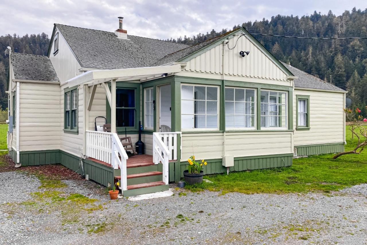 Redwood Farmhouse In The Orick Valley Exteriér fotografie